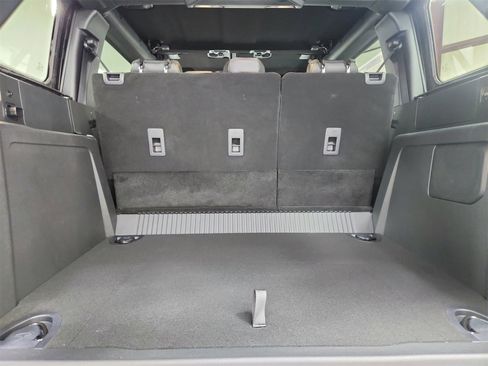 New 2025 Ford Bronco Badlands image 45