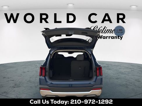 New 2026 Kia Sorento S w/ S Panoramic Sunroof Package FWD image 7