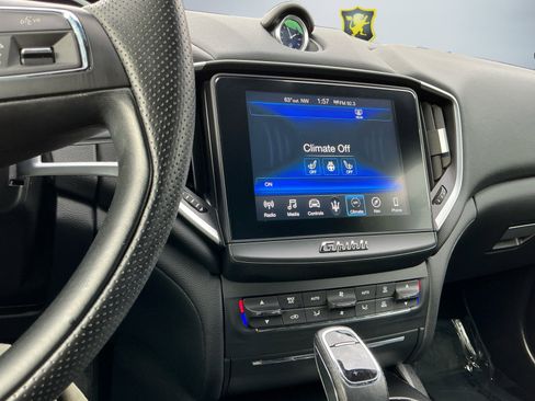 Used 2020 Maserati Ghibli image 14