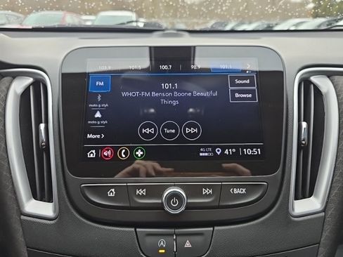 Used 2022 Chevrolet Malibu RS image 14