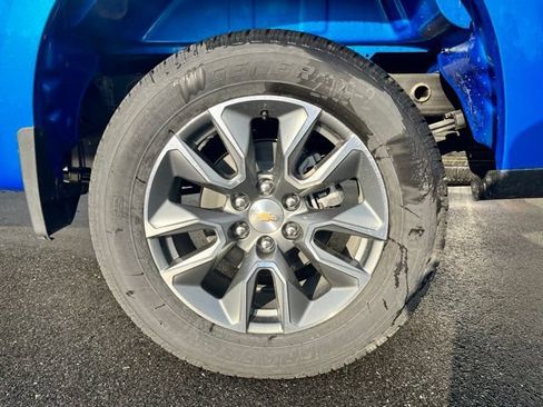 Used 2026 Chevrolet Silverado 1500 LT AWD/4WD image 10