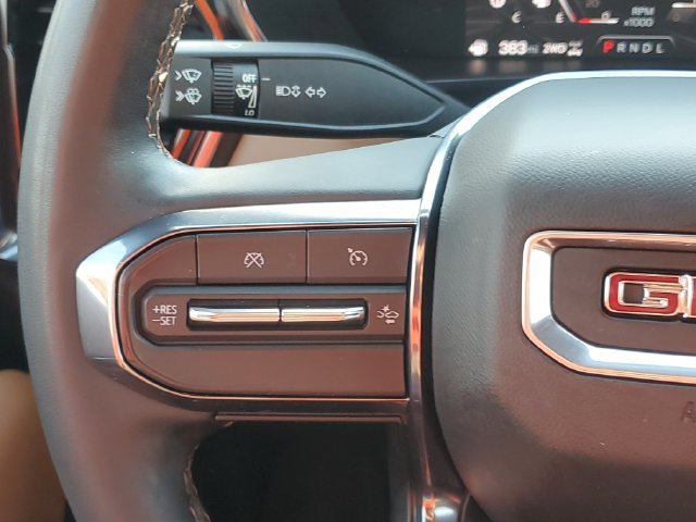 Certified 2023 GMC Canyon AT4 w/ AT4 Premium Package AWD/4WD image 21