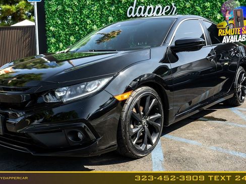 Used 2019 Honda Civic Sport image 2