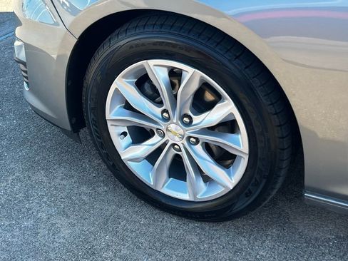 Used 2023 Chevrolet Malibu LT image 32