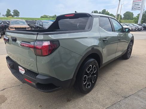 Used 2024 Hyundai Santa Cruz SEL AWD/4WD image 12