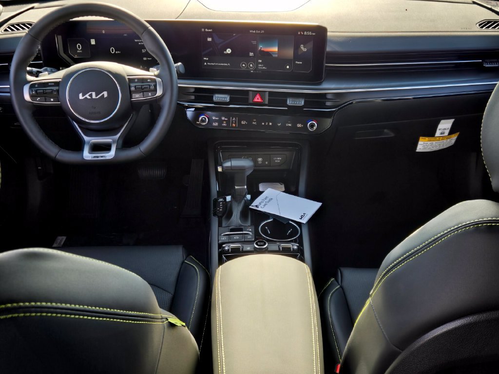 New 2027 Kia K5 GT w/ GT1 Package FWD image 9