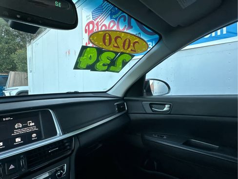Used 2020 Kia Optima S image 34