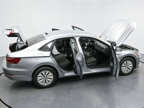 Used 2019 Volkswagen Jetta S image 36