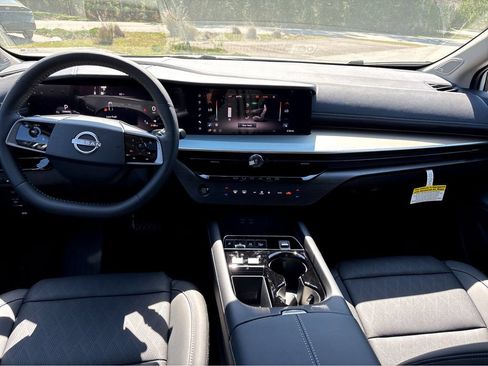 New 2026 Nissan Murano Platinum w/ Cargo Package AWD/4WD image 4