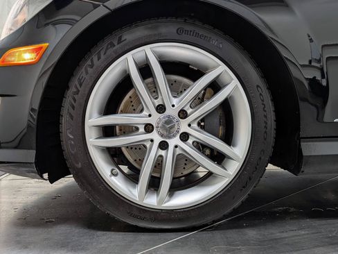 Used 2013 Mercedes-Benz C 300 4MATIC Sedan image 11