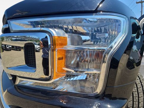 Used 2019 Ford F150 XLT w/ Equipment Group 302A Luxury AWD/4WD image 30