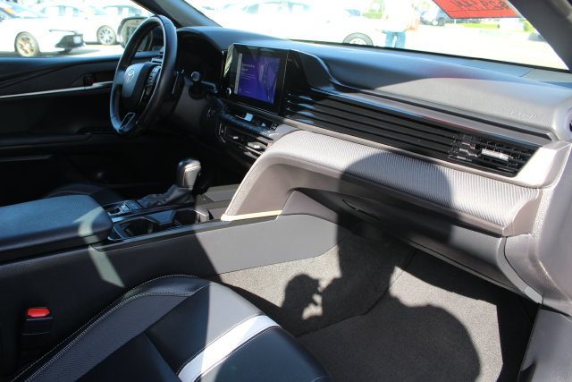 Certified 2025 Toyota Camry SE FWD image 24