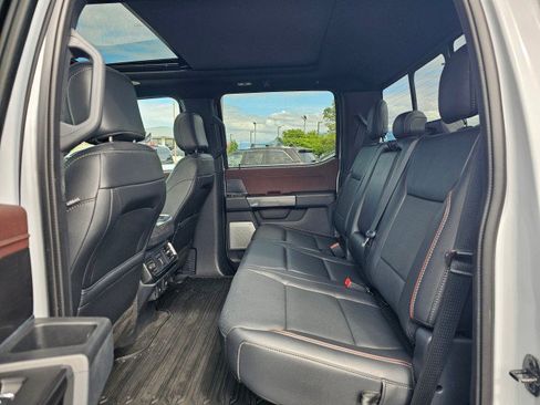 Used 2021 Ford F150 Lariat w/ Equipment Group 502A High AWD/4WD image 19