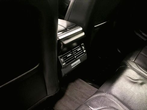 Used 2023 Land Rover Range Rover Evoque SE image 27