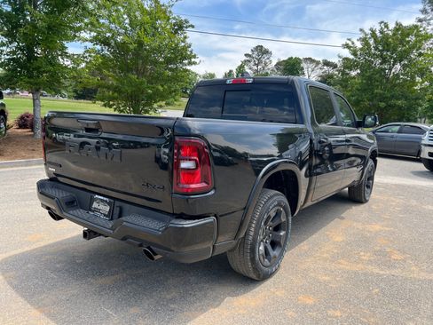 New 2026 RAM 1500 Big Horn AWD/4WD image 8