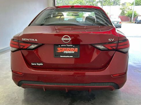 Used 2024 Nissan Sentra SV FWD image 4