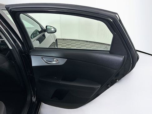 Used 2024 Kia Forte LXS image 28