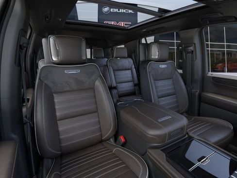 New 2026 GMC Yukon Denali Ultimate AWD/4WD image 16