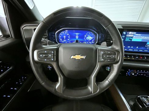 Certified 2024 Chevrolet Silverado 1500 High Country image 11