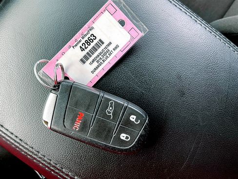 Used 2018 Dodge Durango SXT w/ Quick Order Package 2BB image 11