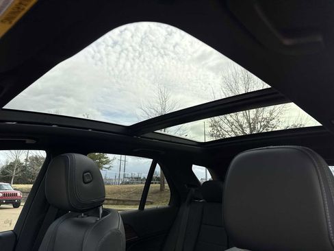 New 2026 Mercedes-Benz GLE 350 4MATIC image 17