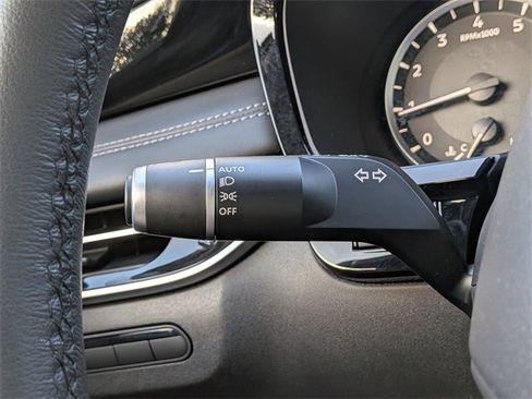 Certified 2025 INFINITI QX60 Pure image 31