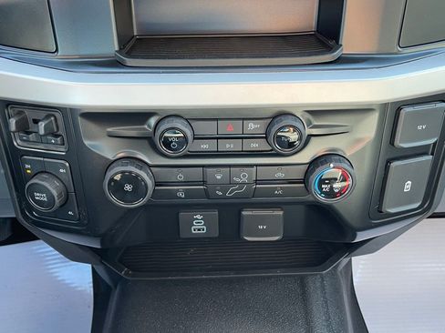 New 2025 Ford F550 4x4 Regular Cab Super Duty image 13