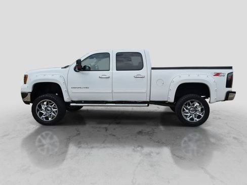 Used 2010 GMC Sierra 2500 SLT AWD/4WD image 5