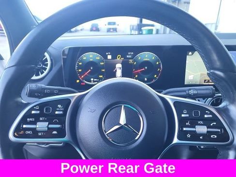 Used 2023 Mercedes-Benz GLA 250 4MATIC image 19