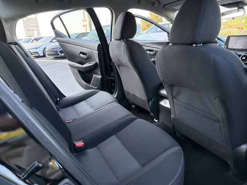 Used 2021 Nissan Sentra SV FWD image 19