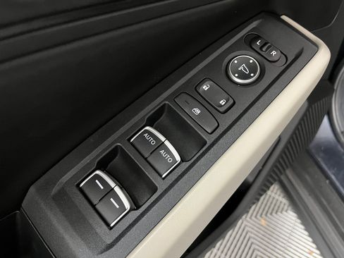 Certified 2023 Honda Accord EX image 22