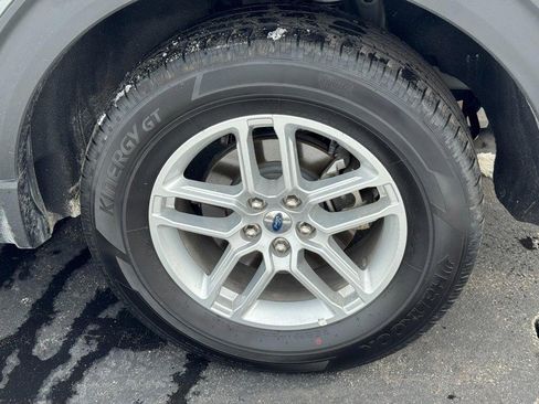 Used 2025 Ford Explorer Active image 7