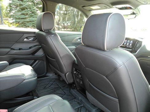 Certified 2023 Chevrolet Traverse Premier w/ Redline Edition AWD/4WD image 20