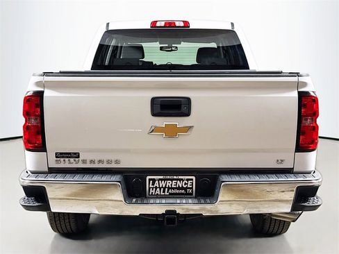 Used 2018 Chevrolet Silverado 1500 LT w/ Texas Edition image 5