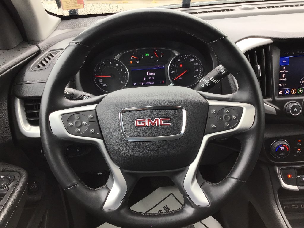 Used 2024 GMC Terrain SLT AWD/4WD image 15