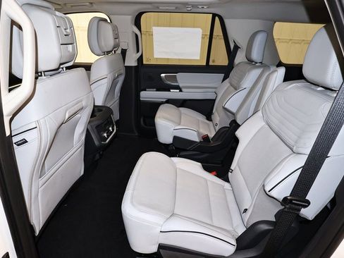 New 2026 Ford Expedition Platinum w/ Platinum Ultimate Package image 13