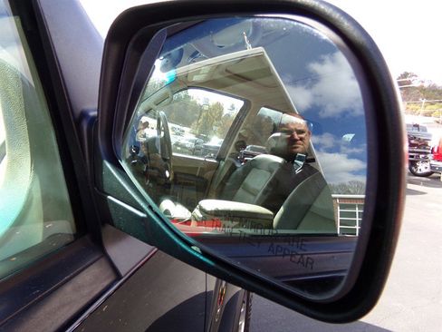 Used 2004 Ford Explorer Sport Trac 4x4 image 17