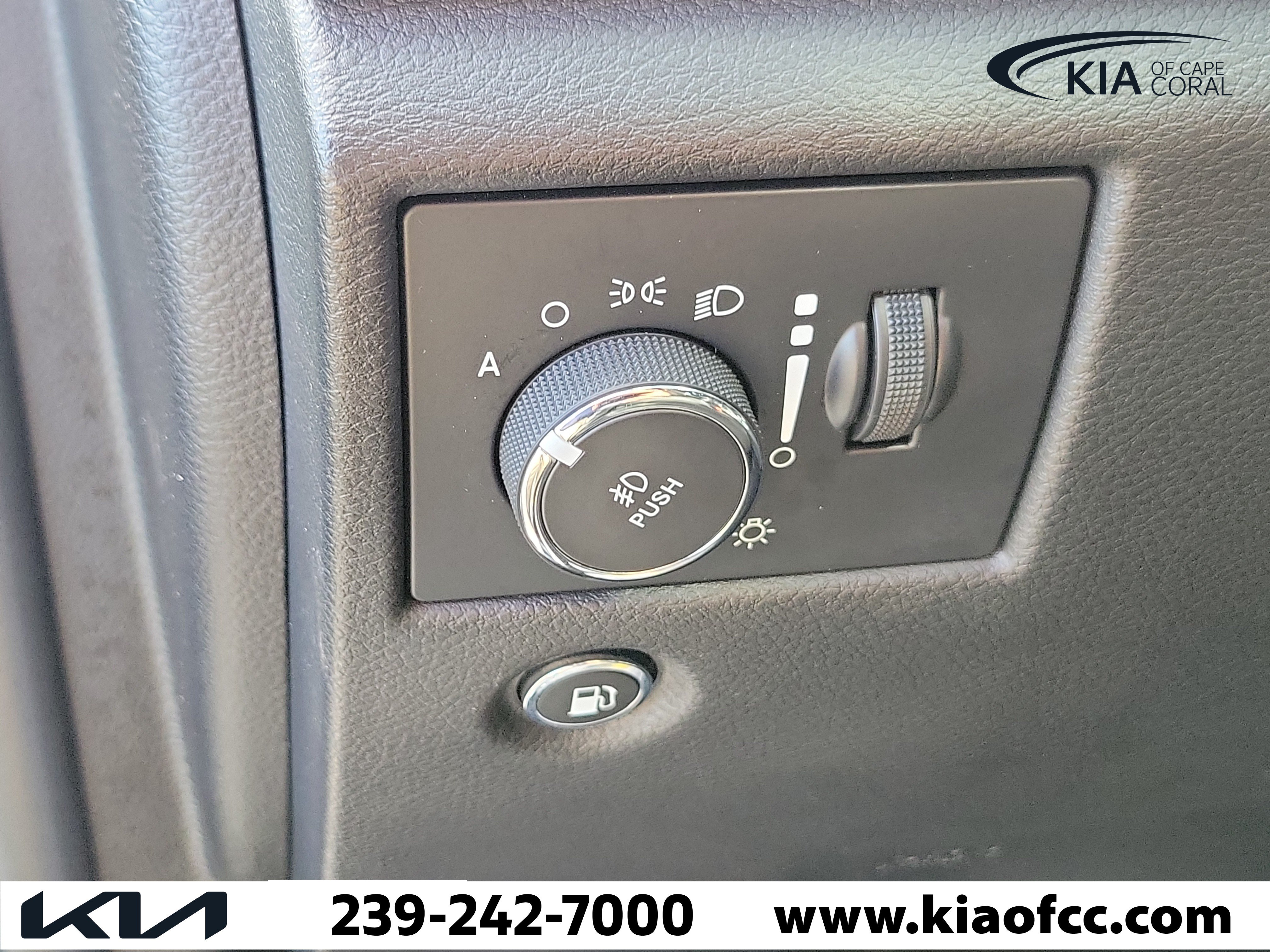 Used 2019 Jeep Grand Cherokee SRT AWD/4WD image 25