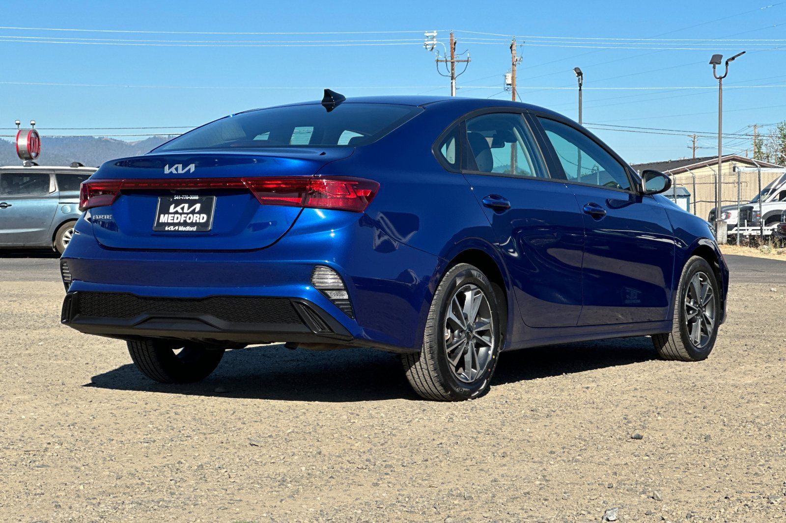 Used 2024 Kia Forte LXS FWD image 4