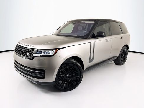 Used 2023 Land Rover Range Rover SE AWD/4WD image 1