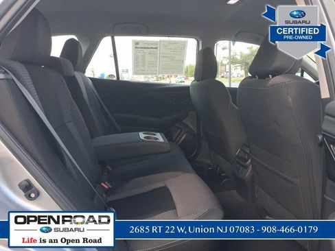 Used 2025 Subaru Outback AWD/4WD image 21