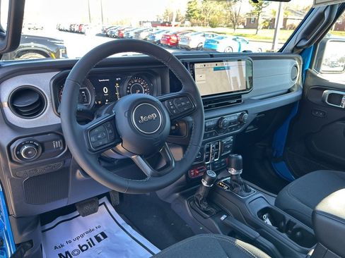 New 2026 Jeep Wrangler Unlimited Sport image 22
