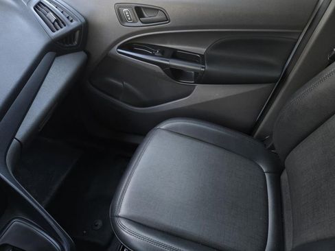 Used 2021 Ford Transit Connect XL image 22