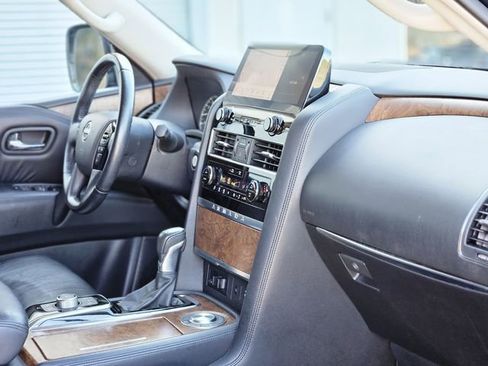 Certified 2023 Nissan Armada SL image 13