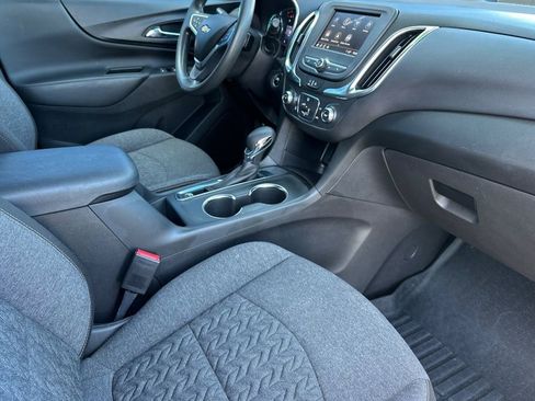 Used 2022 Chevrolet Equinox LT FWD image 15