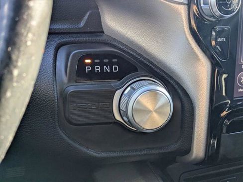 Used 2019 RAM 1500 Laramie image 21