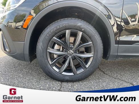 Certified 2023 Volkswagen Tiguan SE AWD/4WD image 19