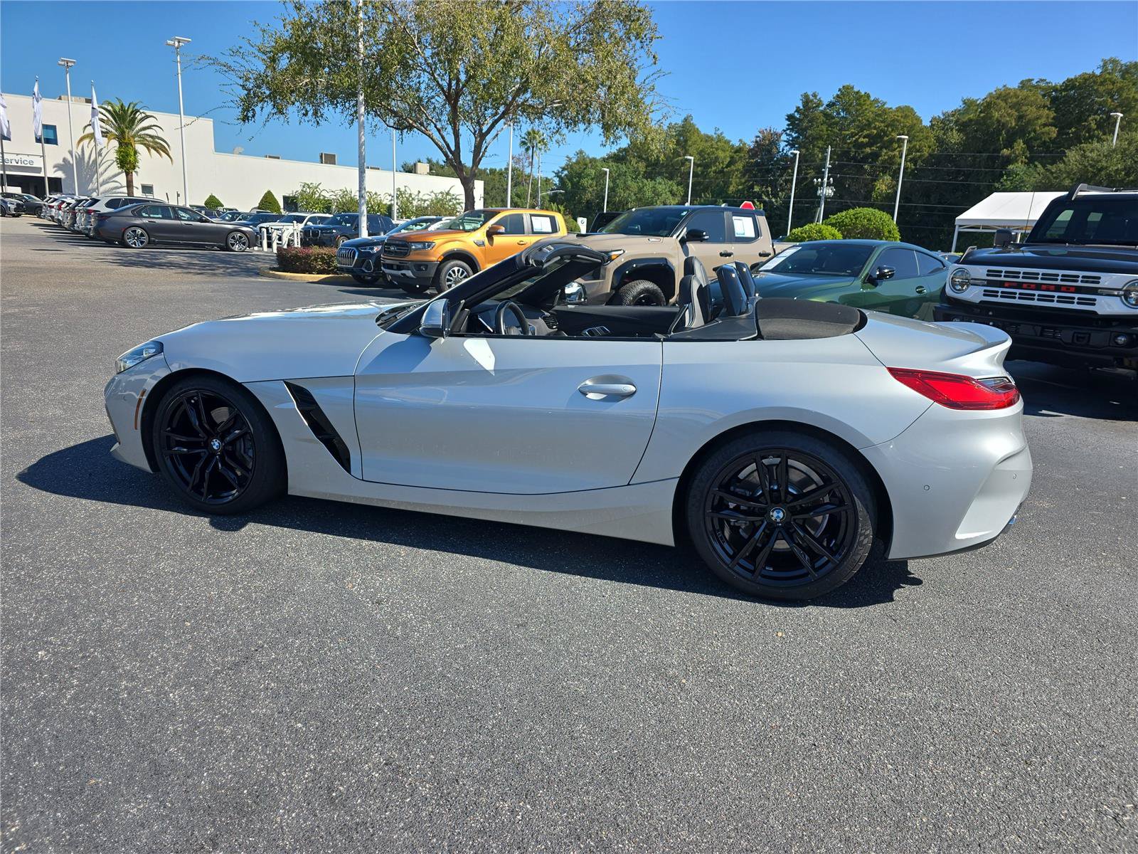 Used 2020 BMW Z4 sDrive30i w/ M Sport Package RWD image 5