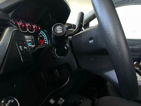 Used 2019 Chevrolet Tahoe 4WD image 26