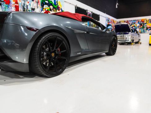 Used 2012 Lamborghini Gallardo LP 550-2 RWD image 6